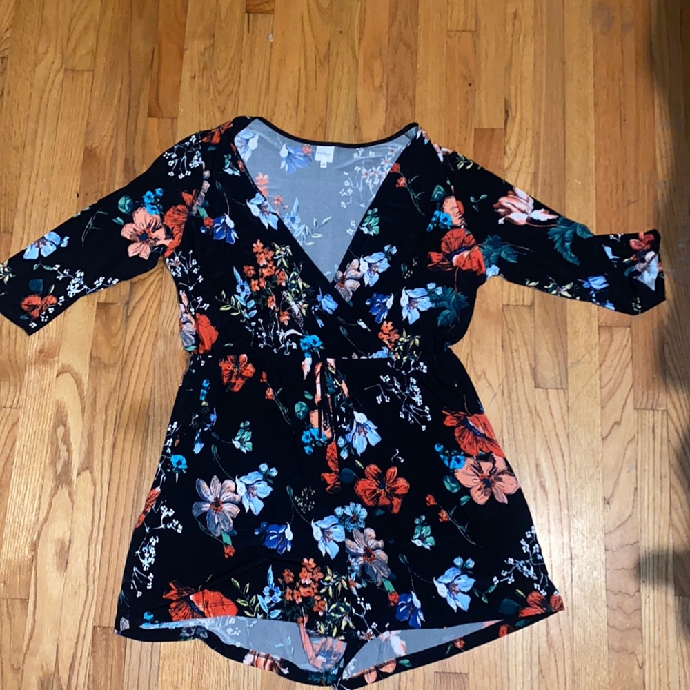 Kaileig Floral Romber 1X
